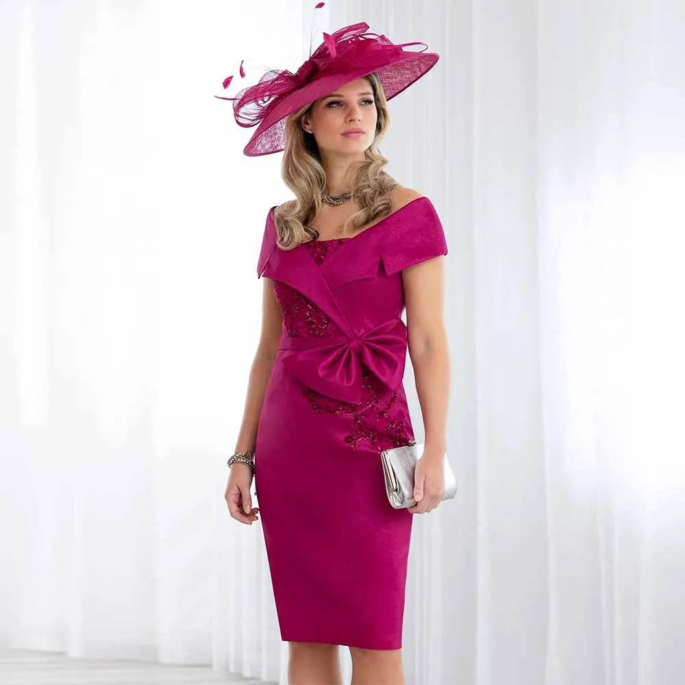 Vintage Groom's Mother Dresses Satin Sheath/Column Bridal Dress Fuchsia Off-the-shoulder Beads Bow Mother of the Bride Dresses