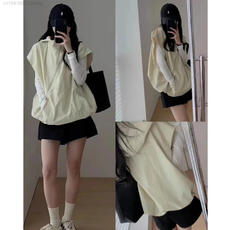 2023 New Sleeveless Jacket Woman Large Size Oblique Zipper Pocket Blcak Cargo Hooded Vest Female Korean Y 2k 나시 Men Streetwear