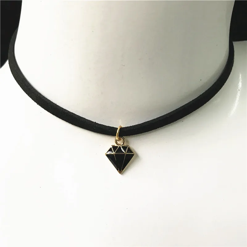 New Arrivals Fashion Collares Collier Black Velvet Leather Five-Pointed Star Pendants Chokers Necklaces For Women Jewelry