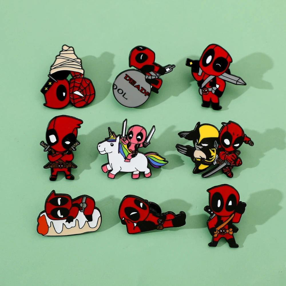 1pc Marvel Deadpoll and Wolverine Brooch Pin Badge on Backpack Deadpool Metal Lapel Enamel Cartoon Jewelry Gift for Friend