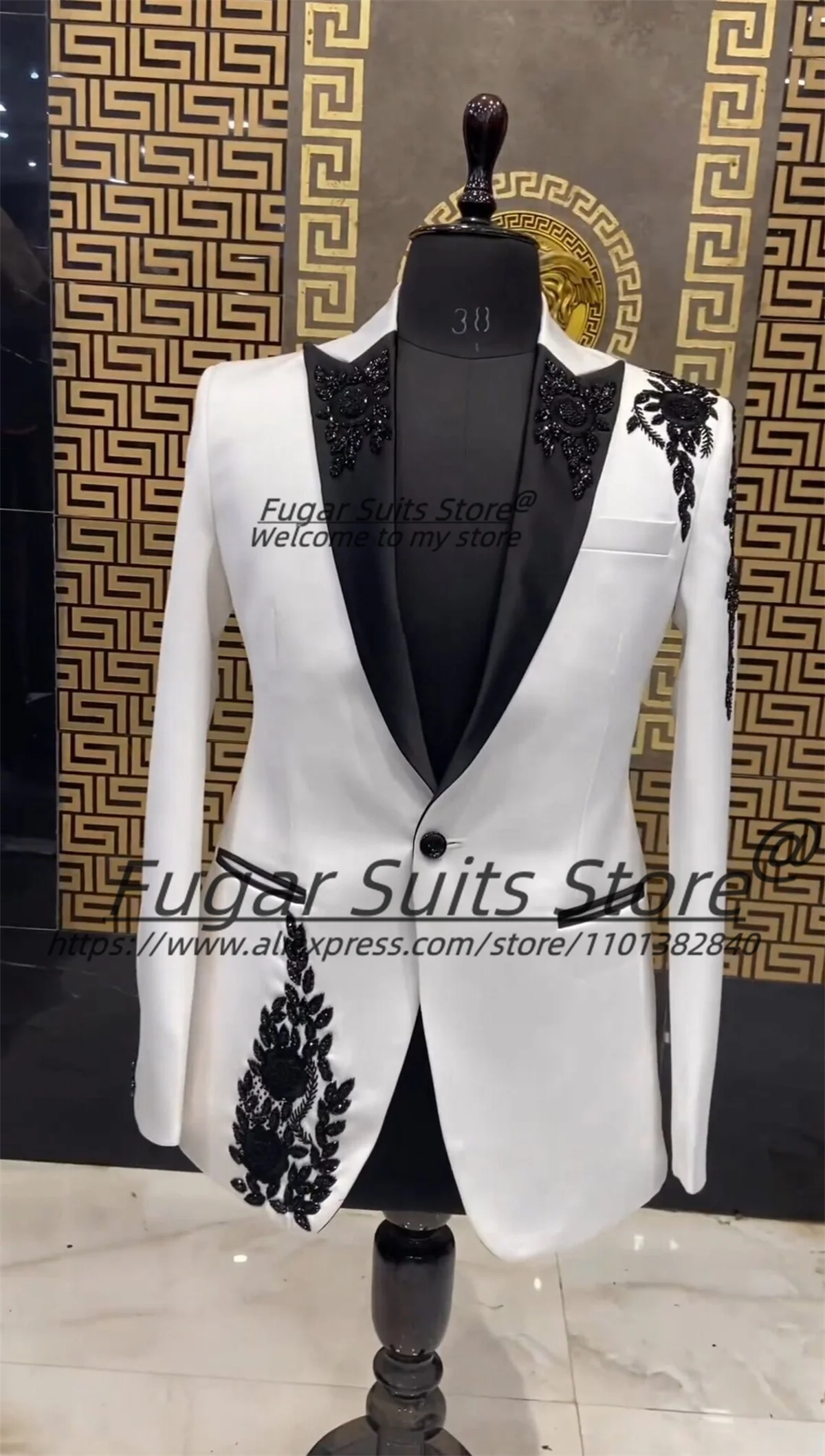 

Royal Hand embroidered White Groom Wedding Tuxedos2Pcs Sets Customized Slim Fit Peak Lapel Male Prom Blazers Classic Ropa Hombre