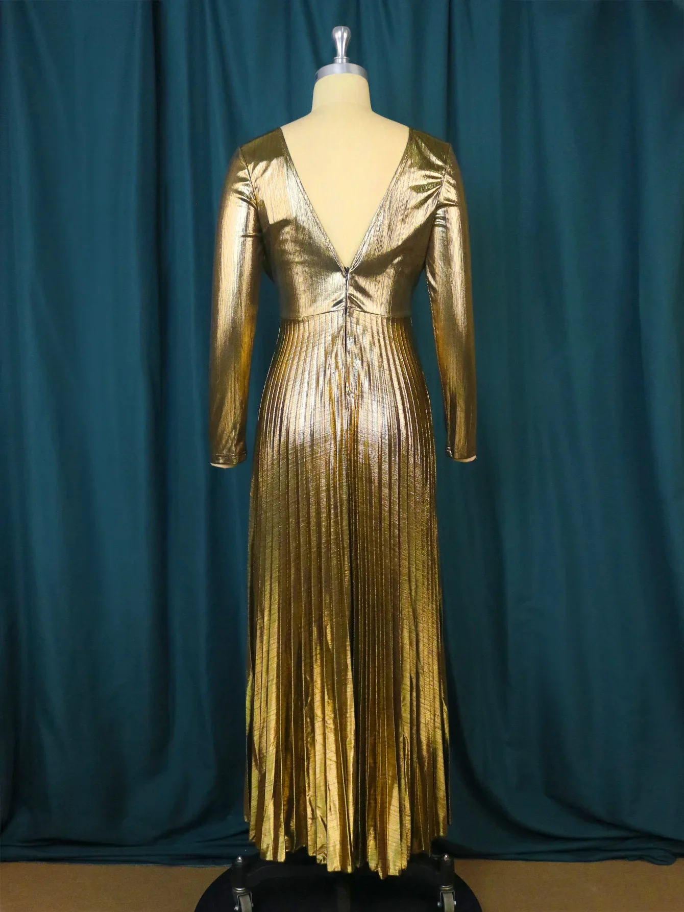 Vestido largo de lujo para mujer, traje Formal metálico brillante con Espalda descubierta, plisado, Swing, línea A, fiesta de graduación