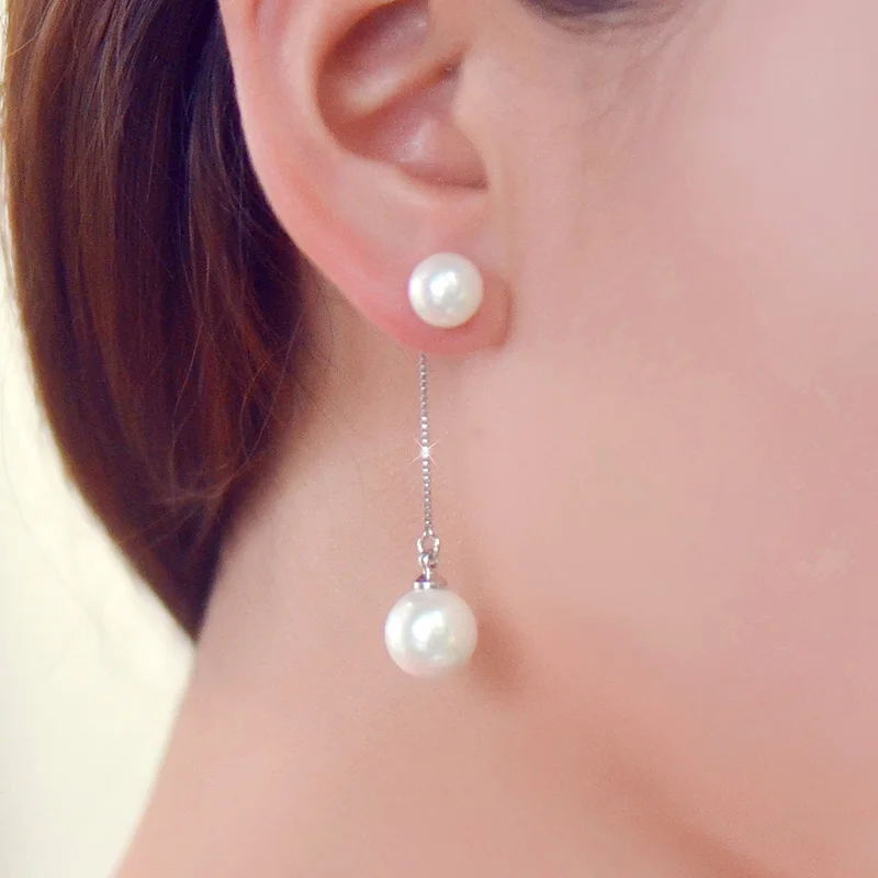 Women's minimalist earrings can be used for both long and short purposes