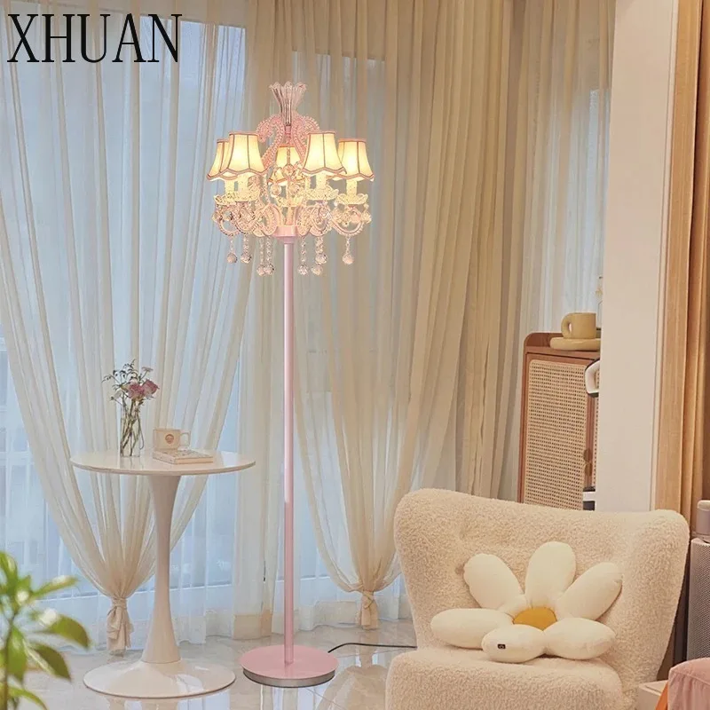 Crystal vertical floor lamp pink European princess style bedroom bedside table lamp fashion live streaming host fill light remot