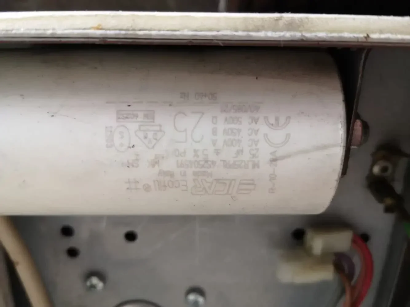 Kapasitor ICAR 25uf MLR25PRL 452504591