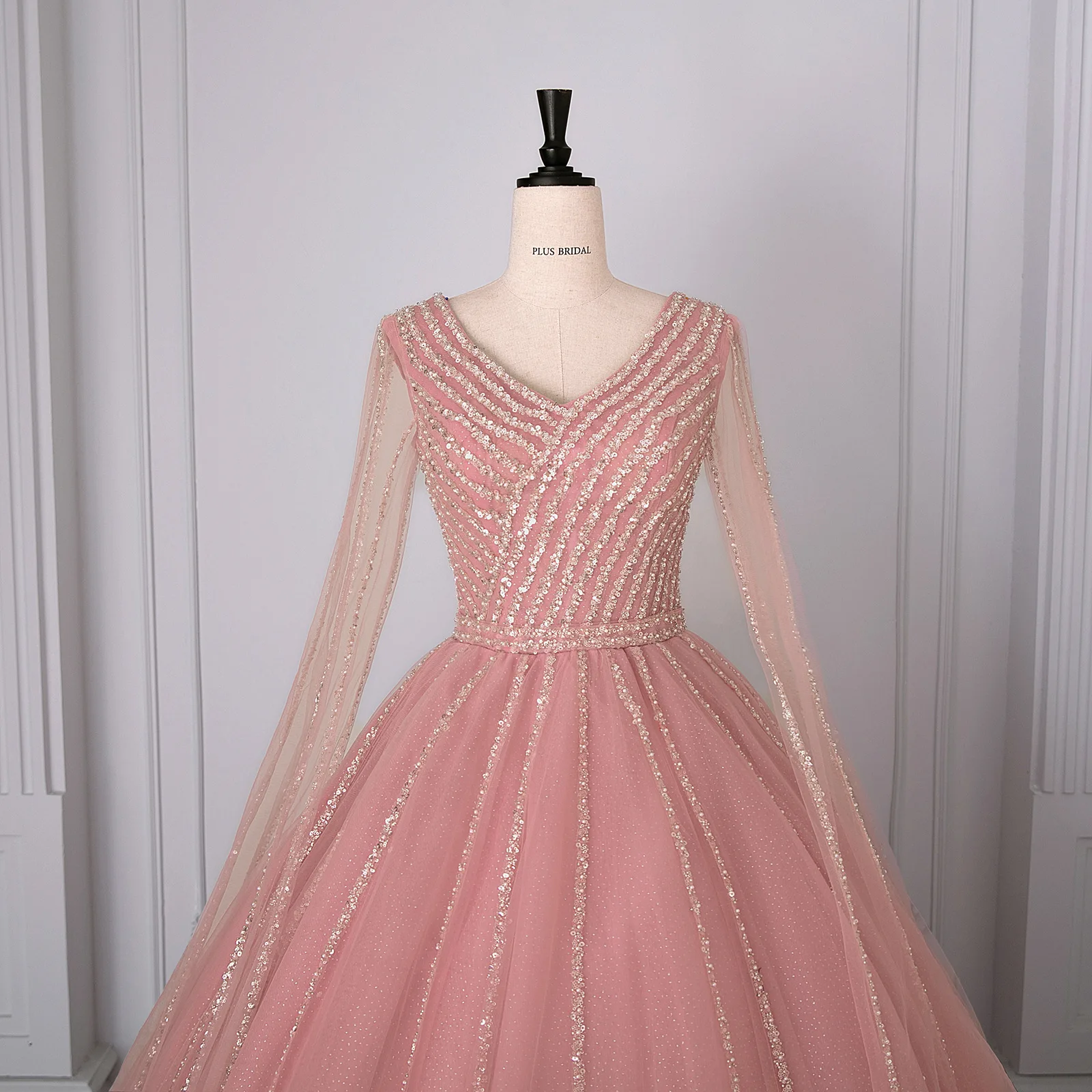 Robe de soirée rose 15 robes de Quinceanera robe de bal avec épaule Cape robe de bal 15 ans robes pour Quinceanera personnalisé