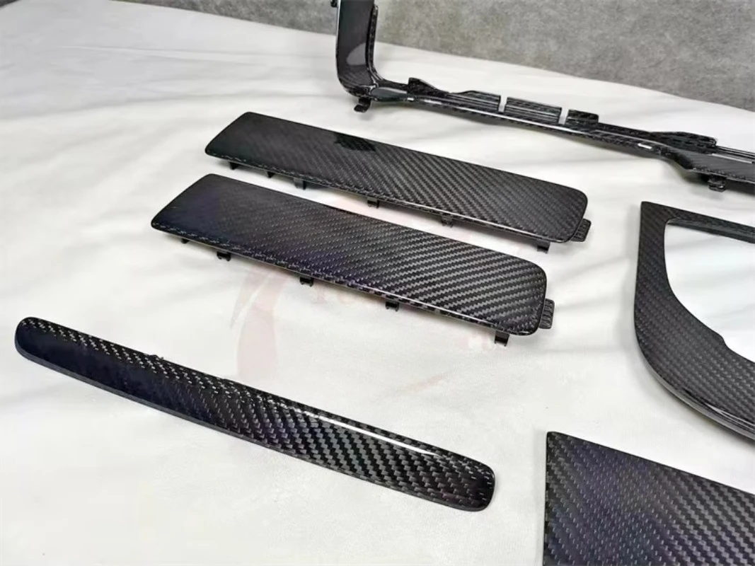 High quality OEM replacement style dry carbon fiber interior for  G-Class W464 G500 G63 G65 G550 G63 2019-2022