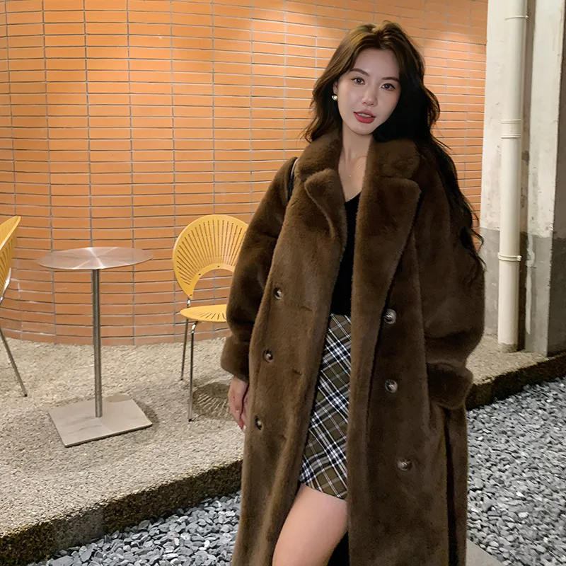 2025 ฤดูใบไม้ร่วงและฤดูหนาวหนายาวชุดเลียนแบบ Mink fur Coat ขนสัตว์แบบบูรณาการเป็นมิตรกับสิ่งแวดล้อมเสื้อขนสัตว์สําหรับสตรี