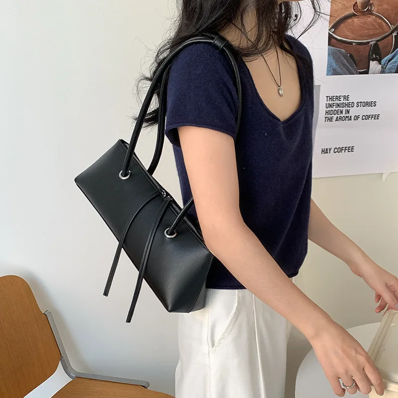 

Fashion Women's Commuter Bag Quality Pu Leather Underarm Bag Ladies Large Capacity Shoulder Handbag Pillow Travel Bag Female y2k