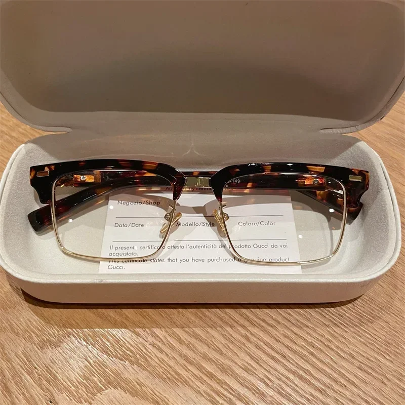 

Miu Series Eyebrow Frame Flat Mirror for Women, Trendy and Natural Beauty Artifact, Japanese Half Frame Glasses, Myopia Glasses