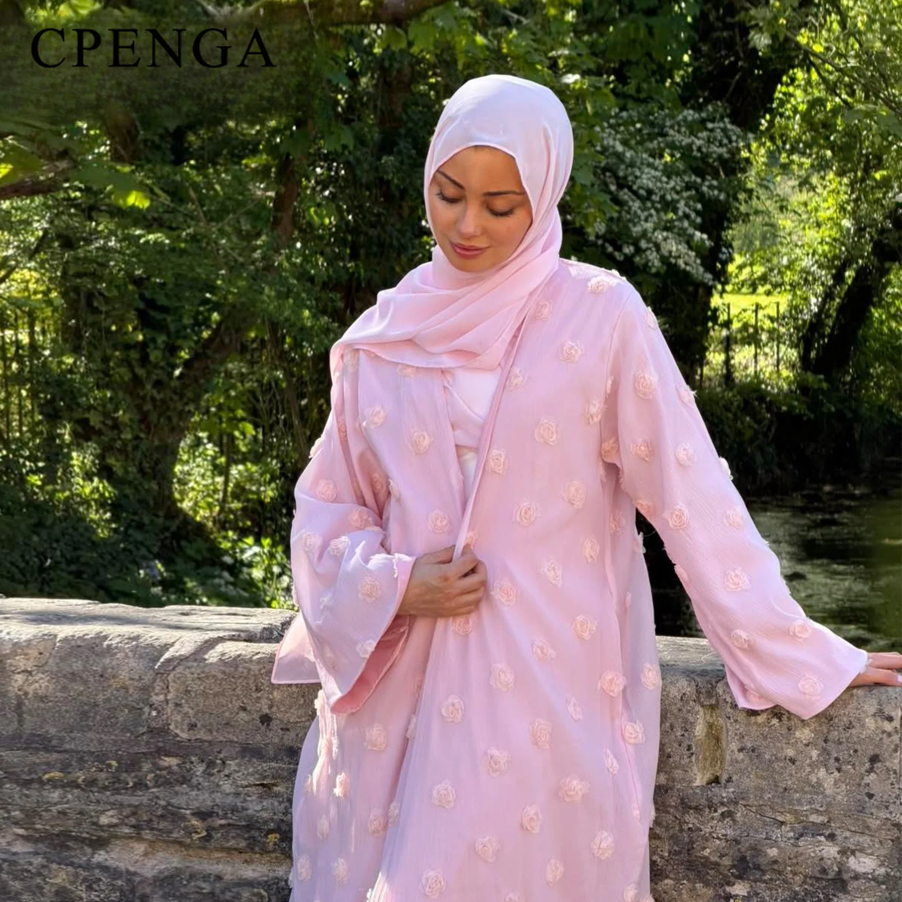 

Luxurious Dubai Embroidery Abaya with Hijab for Muslim Women Arabic Holiday Two Piece Set Jalabiya Eid Islamic Turkey Kaftan