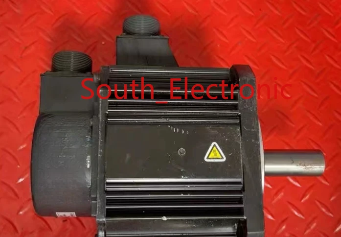 

MGMA062D1G servo motor , In good working condition, free shipping a