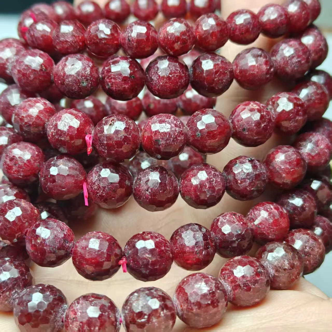 Großhandel Natürliche AAA Rubin Facettierte Glatte Runde Perlen für Schmuckherstellung, Design, DIY Armband Geschenk – Detail 4