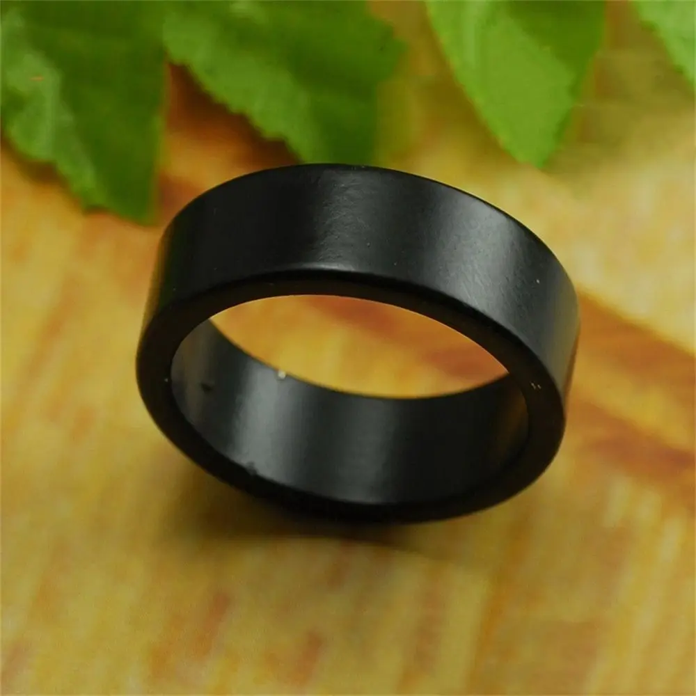 

Magic Tricks Magnetic Magic Ring 18mm/19mm/20mm/21mm Circular Arc Magician Ring Magic Props Performance Wizard PK Ring