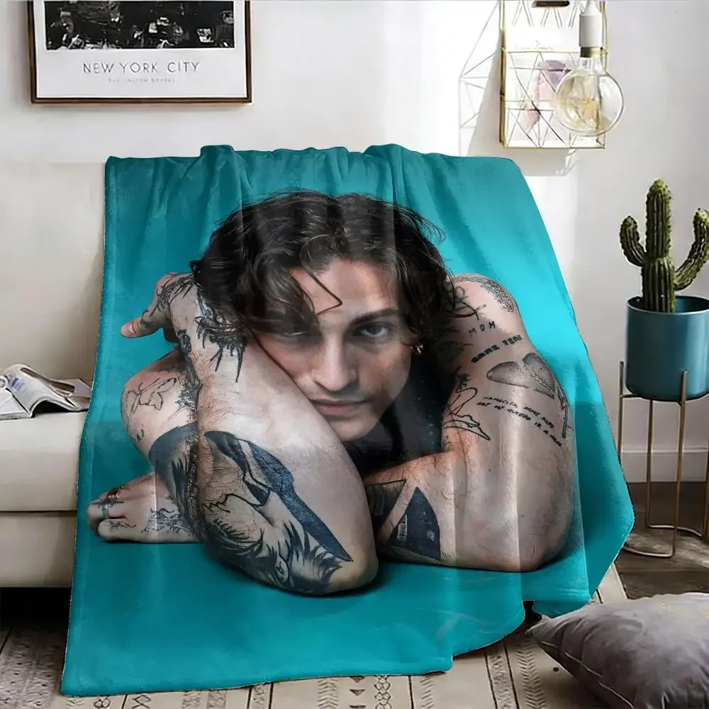 Singer D-Damiano David Throw Summer Lightweight Flannel Blanket Soft Breathable AC Throw for Sofa Bed Travel Cozy Nap