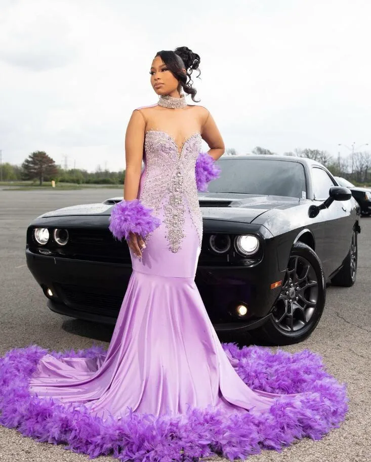 Lavender Ostrich Feather Trumept Black Girl Prom Dress Luxury Diamond Crystal Illusion Long Sleeve African Evening Gown