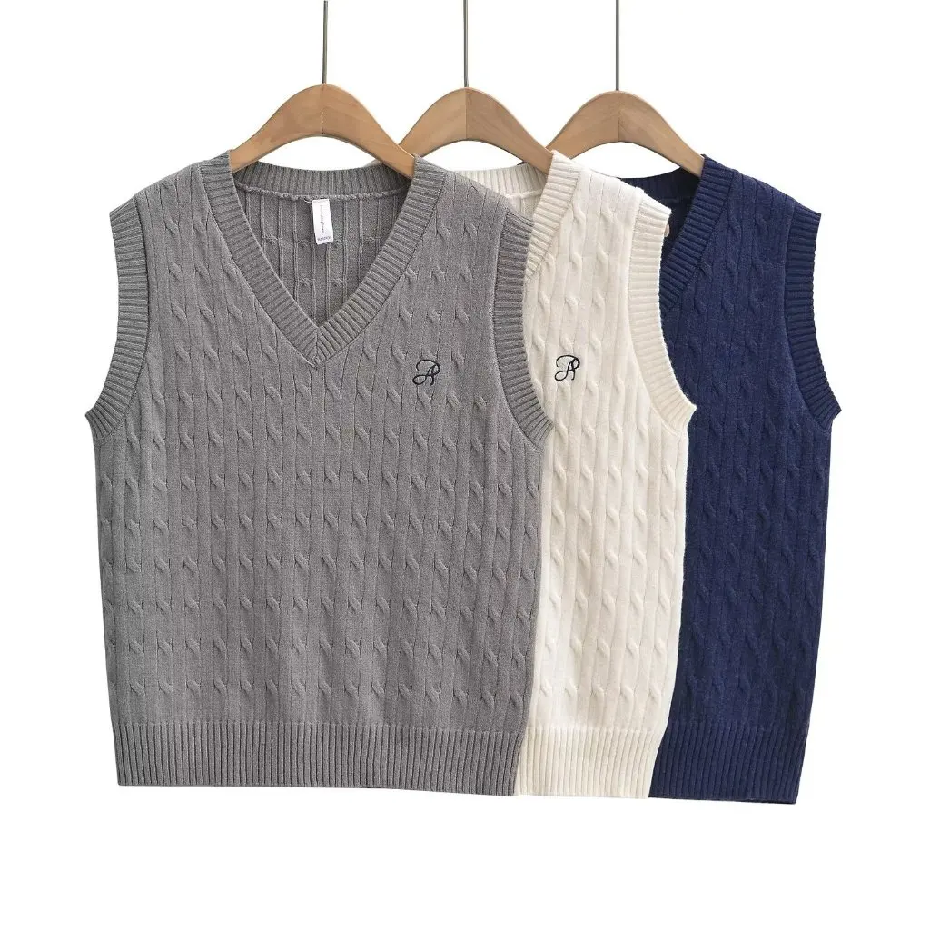 

Spring Fashion College Style Embroidered V Neck Cable Knitwear Vest Casual Versatile Women's Knitwear