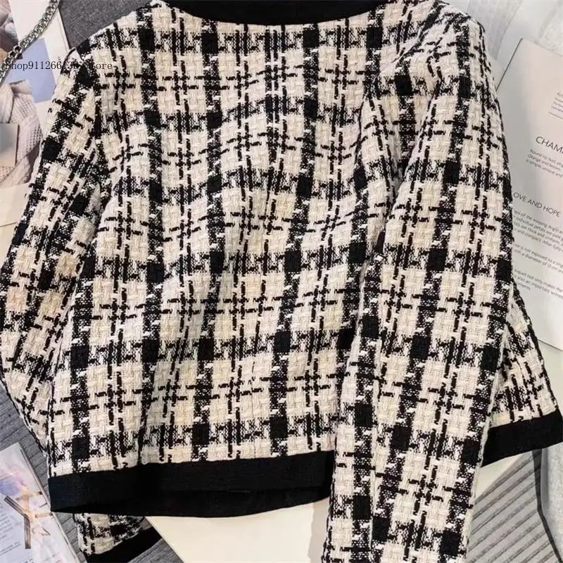 Female Casual All-Match Temperament Warm Ladies Overcoats Autumn Winter Jackets Women Loose Plaid Short Outwaer