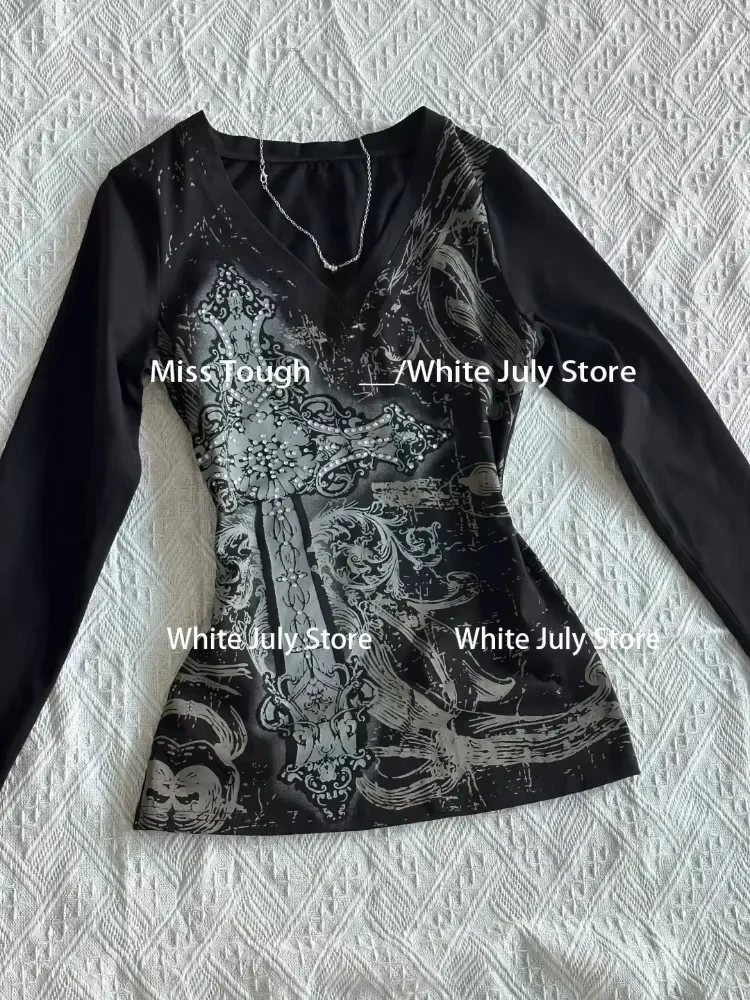 Black Vintage Gothic T-shirts Women Y2k Black Punk Graphic Hoodie Grunge Retro Sexy V-neck Cotton Tees Aesthetic Harajuku Top image 2