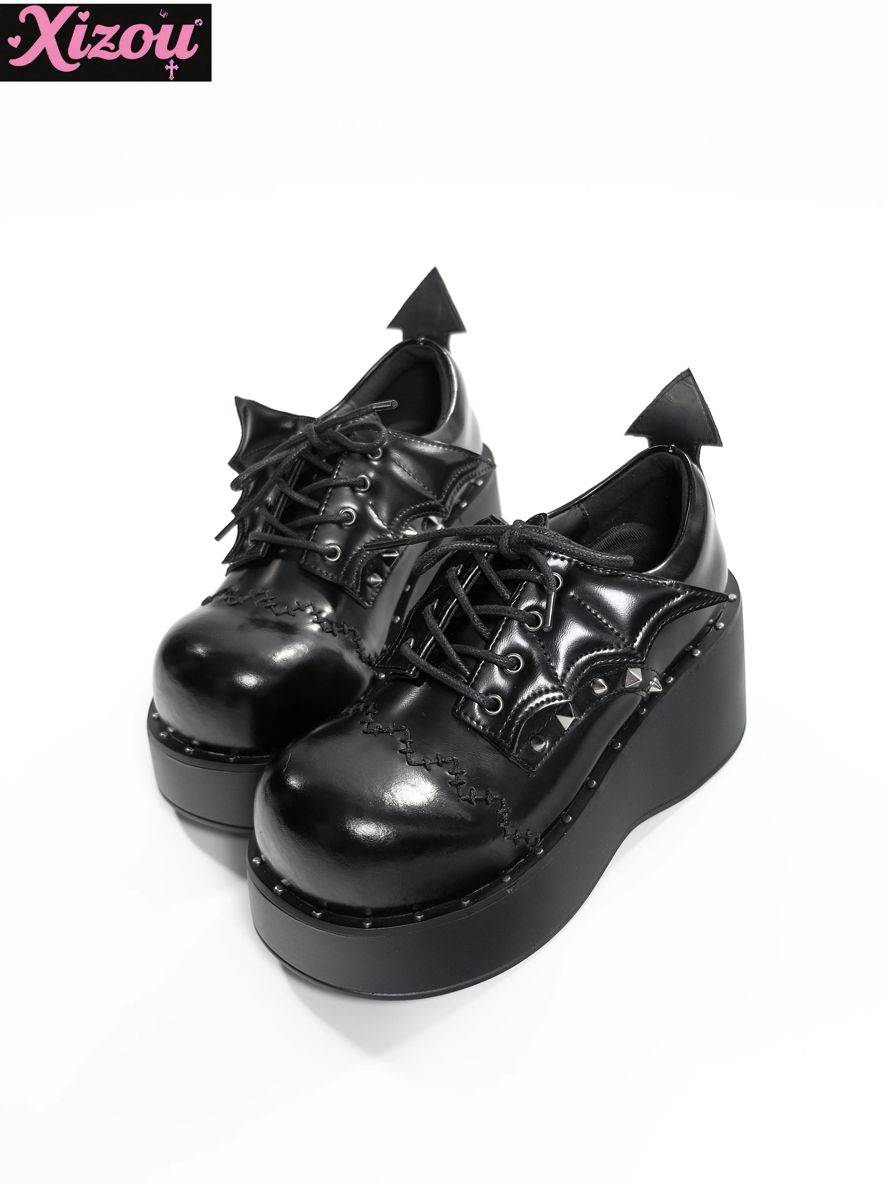

2025 Winter New Original Subculture Y2k Punk Black Bat Platform Muffin Shoes Spice Girl Dark Goth Style Small Leather Shoe Women