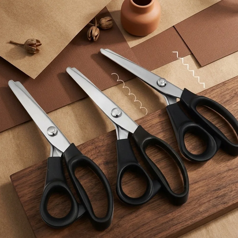 3 Pcs Zigzag Edge Fabric Shears Set Contoured Finger Rings Clean Cut Cloth Trimming Tool Sewing Quilting Handcraft DIY Supply