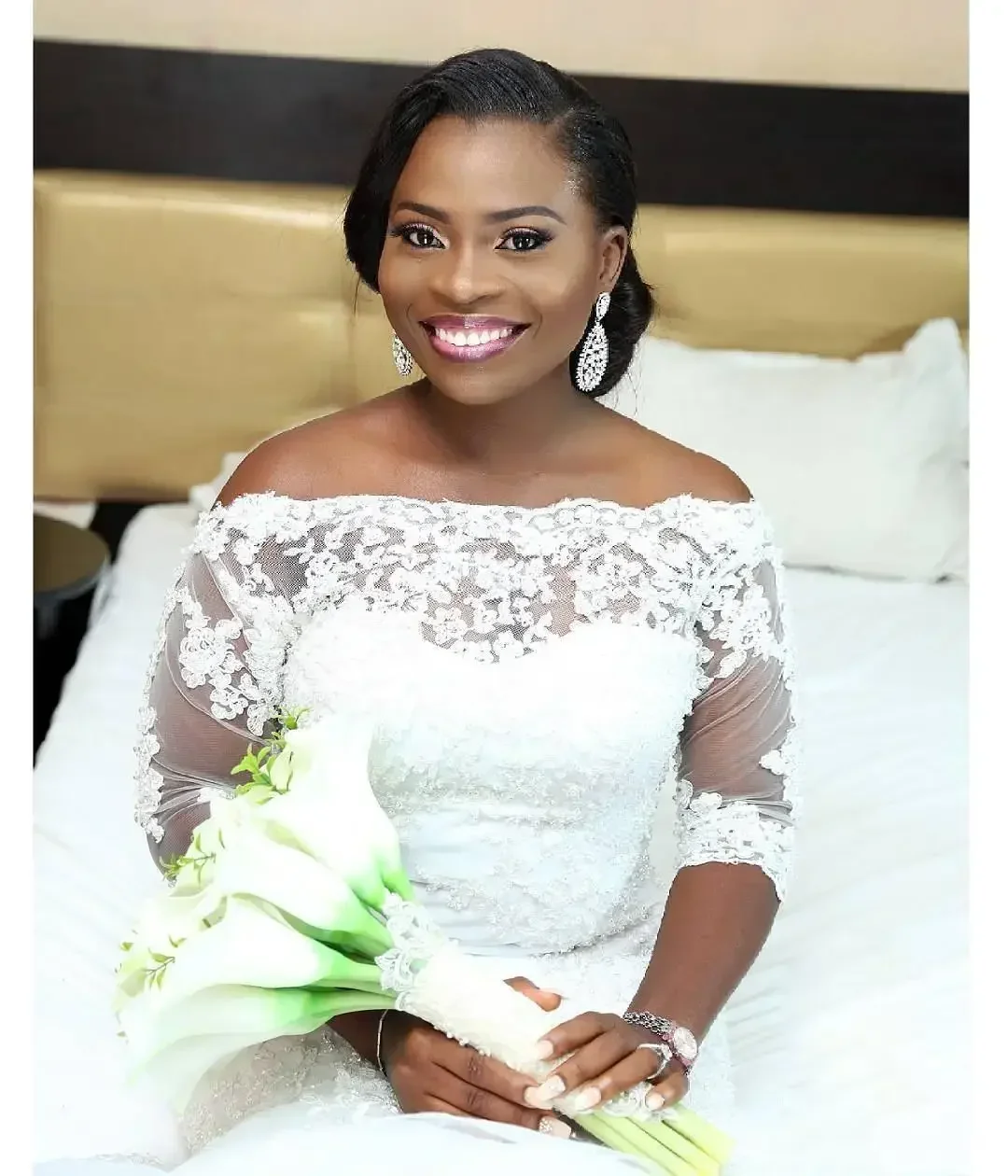 カスタマイズされた南アフリカマーメイドウェディングドレスビーズレースアップリケ 3_4 長袖プラスサイズのブライダルドレスふわふわフリル