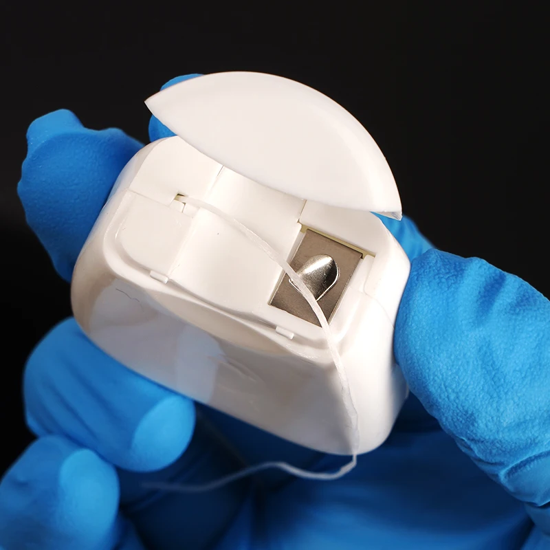 2 Stück 50m Zahnseide Weicher Faden Expandierende Zahnseide mit Integrierter Spule Wachs-Minz-Nylon Interdentalbürste Zahnstocher Tiefenreinigungswerkzeug