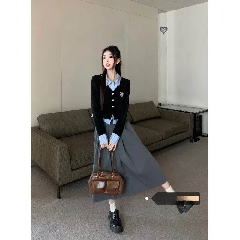 

Korean Sle Preppy Striped Ne Knit Cardigan Women's Summer 2025 New Faion Top Layered Design Long Sve ort Length