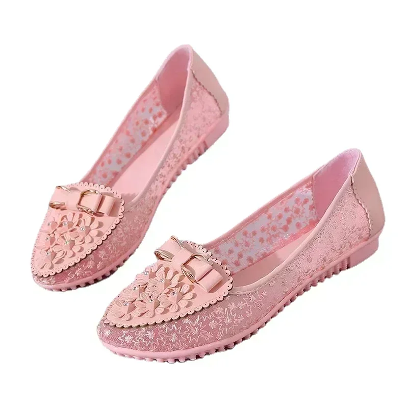 2024 Nieuwe Zomer Slip-On Damesschoenen Ademende Dames Platte Schoenen Mesh Loafers Platte Applique Vlinderdas Zachte Zool Schoenen