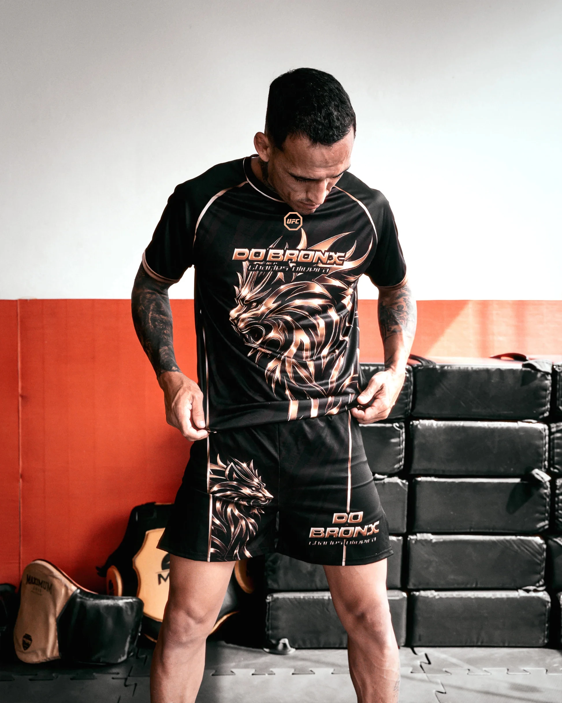 新しい UFC トップファイティングボクシングエキスパートチャールズプレダドール半袖ショートセット男性女性ルーズ通気性速乾性スポーツスーツ