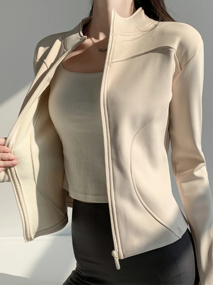 レディースヨガジャケット 冬用裏地付き 暖かいスポーツ スタンドカラー フィットネストップ 2025年新作 ウエストシェイプ カジュアルウェア