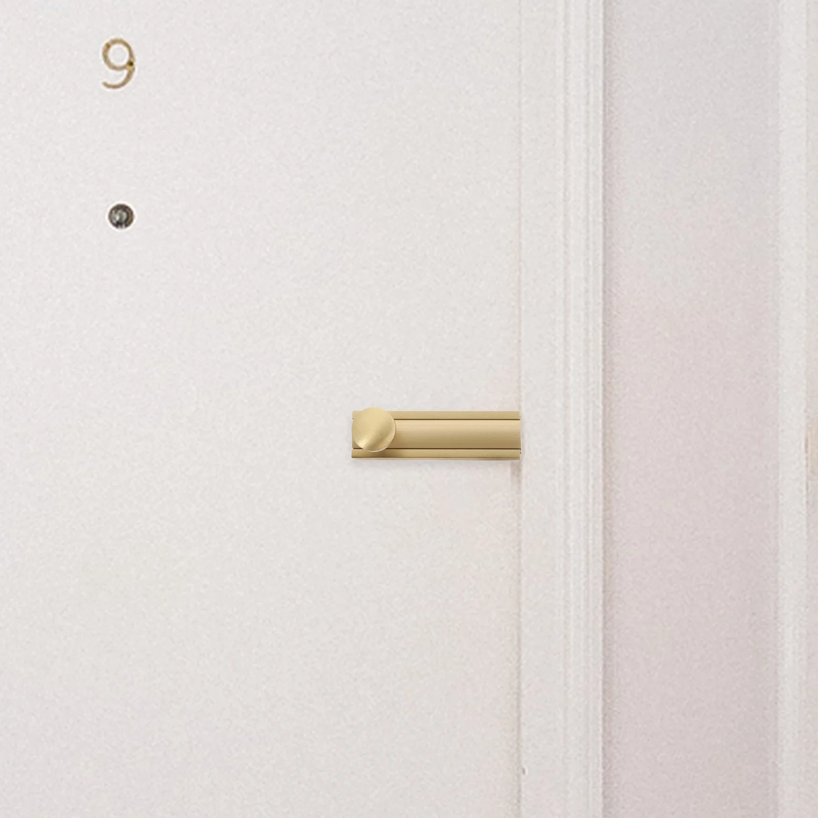 

Brass 90 Degree Barn Door Lock Latch Flip Door Sliding Latch Sturdy Security Lock Privacy Bolt Gold for Bedroom Cabinet