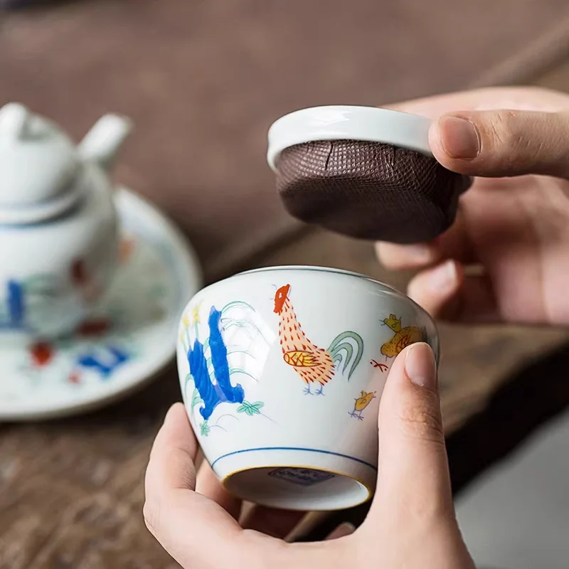 Traditional Chinese Ceramic Exquisite Doucai Chicken Jar Cup Tea Jar Mini Storage Jar Hand drawn Exquisite Pattern Jar