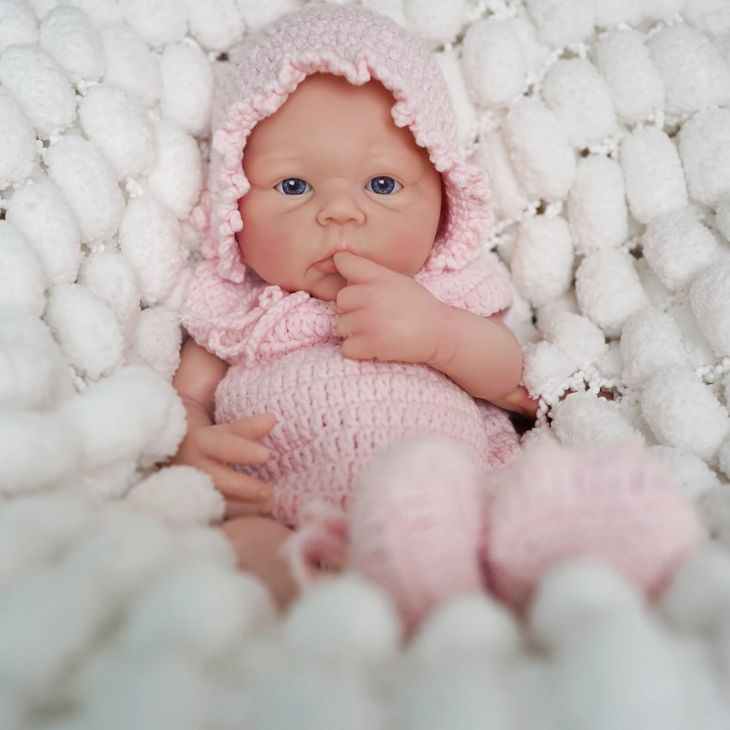 35cm Solid Silicone Reborn Baby Doll Girl With Blue Eyes Realistic Soft to Touch