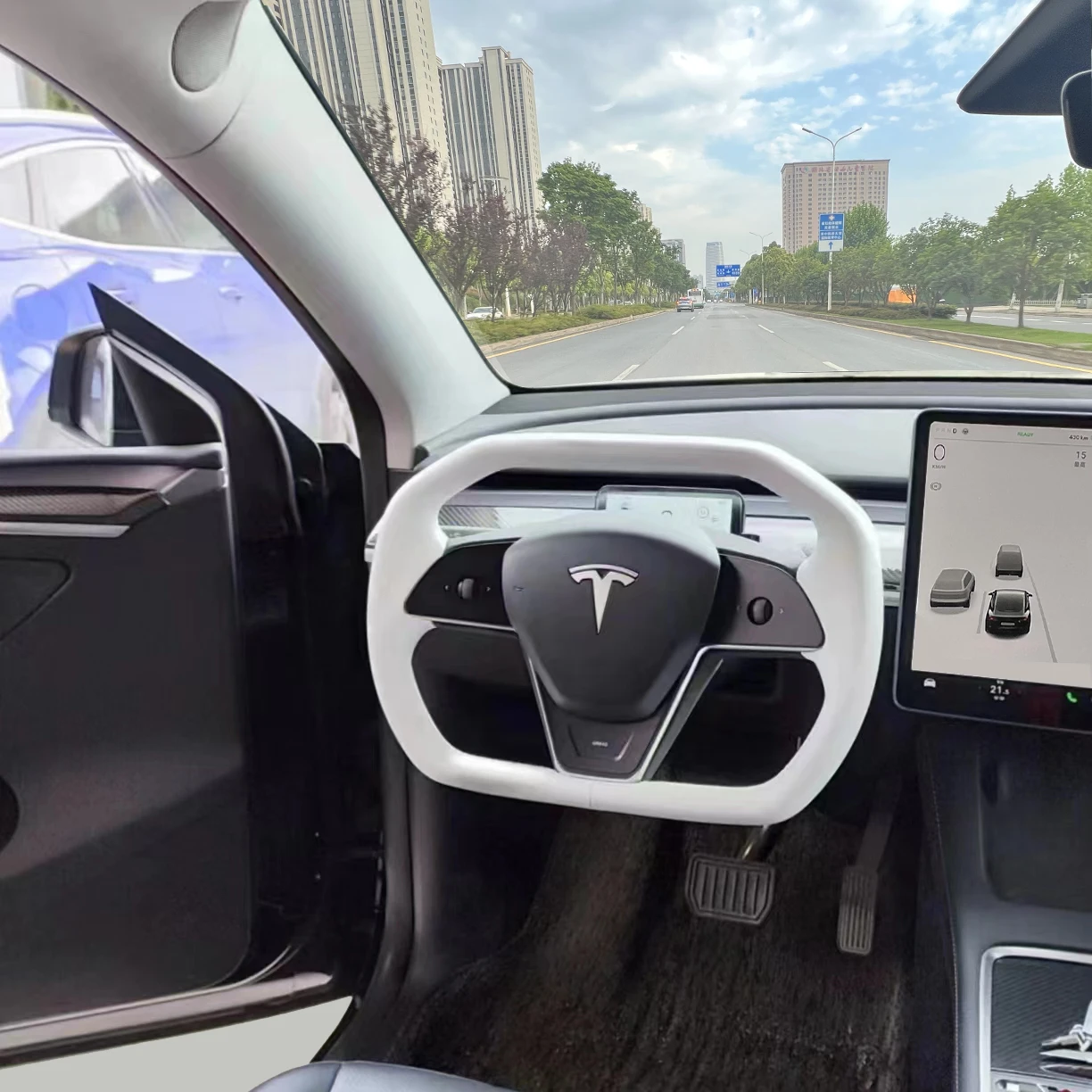 عجلة قيادة رياضية مخصصة سداسية عالمية معدلة على الطرق الوعرة لطراز تسلا 3/Y وشاحنة بيك اب مخصصة