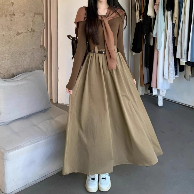 

Wear It in Early Autumn with A Complete Set of Black Dresses for Women's Autumn 2025 New Popular Long Skirts