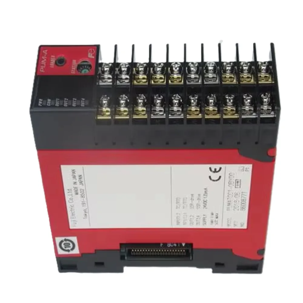 

Новый оригинальный регулятор температуры Fuji PUMACEE1-0BY00,PUMATCC1-0BY00