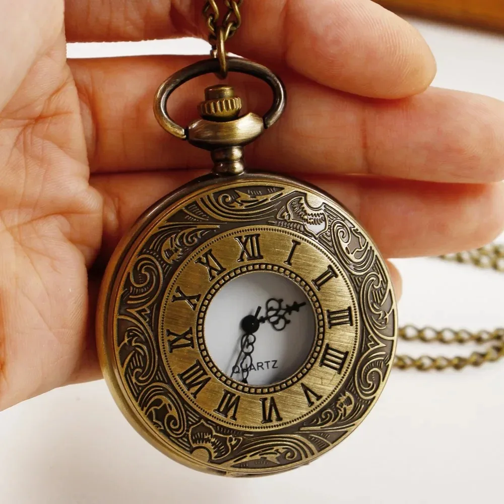 البرونزية الرومانية مقياس عرض تصميم كوارتز ساعة الجيب خمر Masculino Relogio قلادة قلادة سلسلة الترفيه الرجال ساعة حائط هدية