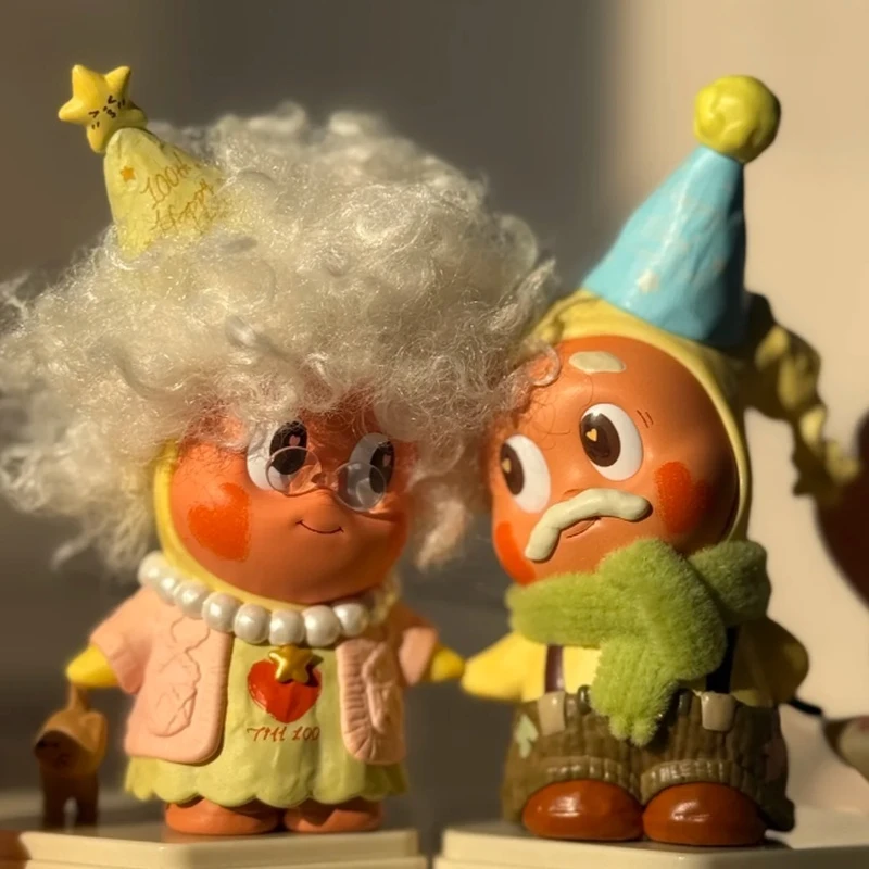 

Genuine Pop Mart Twinkle Crush on You Series Blind Box Cute Collectible Figurine Desktop Decoration Toy For Collectors
