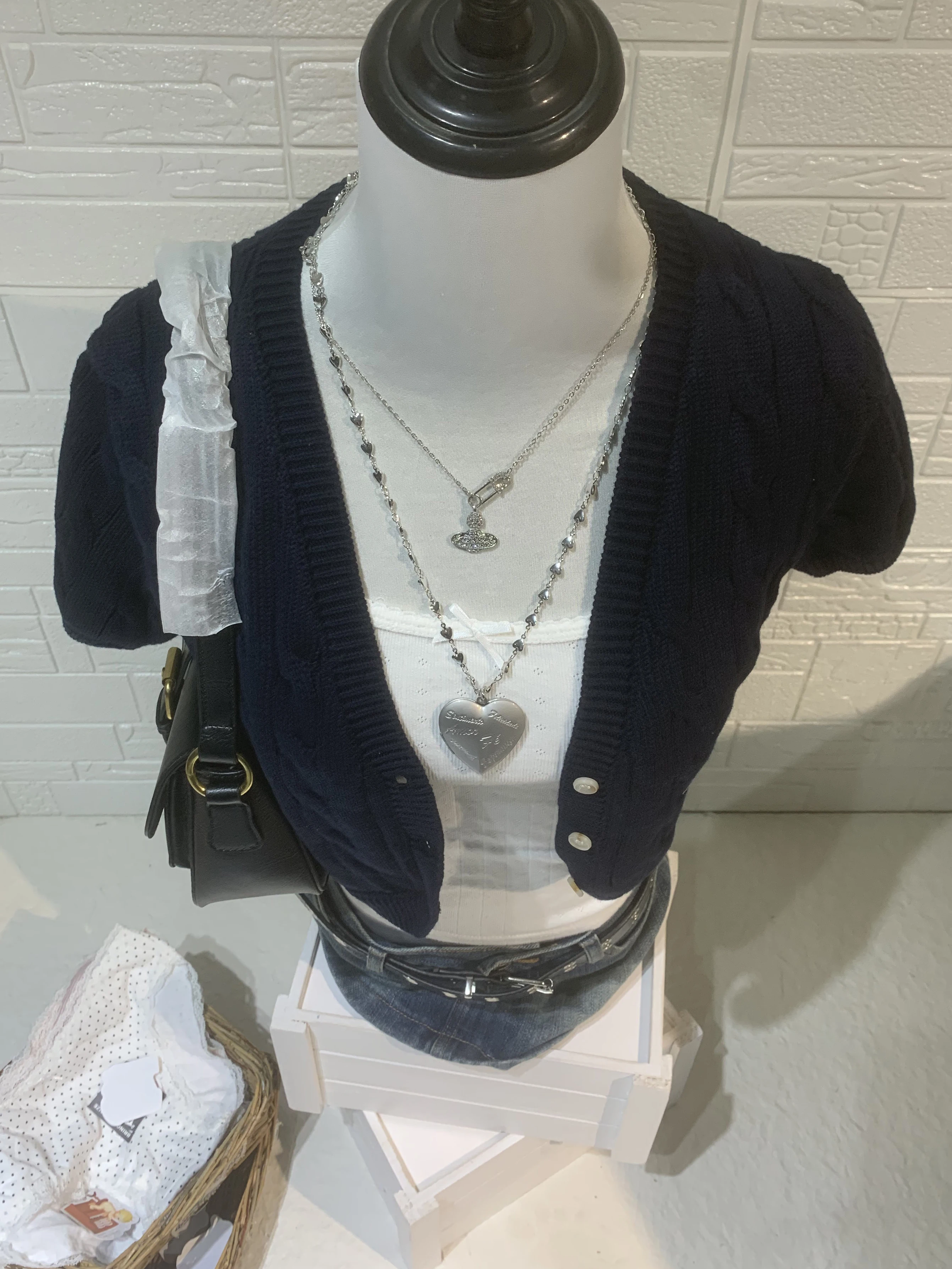 تويست زهرة محبوك اقتصاص سترة امرأة الخريف الخامس الرقبة واحدة الصدر قصيرة الأكمام المحاصيل القمم الصلبة بسيطة القطن تريكو