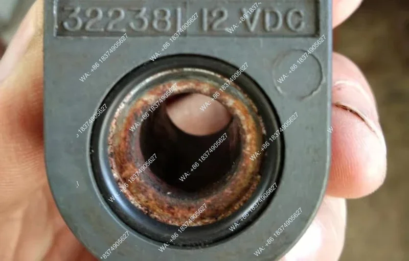 1pcs Coil 322381 322115 321056 322323 Compact 321095 in stock