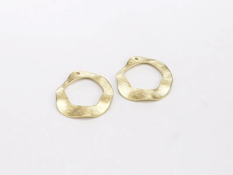 20 piezas de dijes texturizados para pendientes, accesorios de latón redondos ondulados irregulares, 24.8x23x0.8mm, colgante para collar, fabricación de joyas -R2278