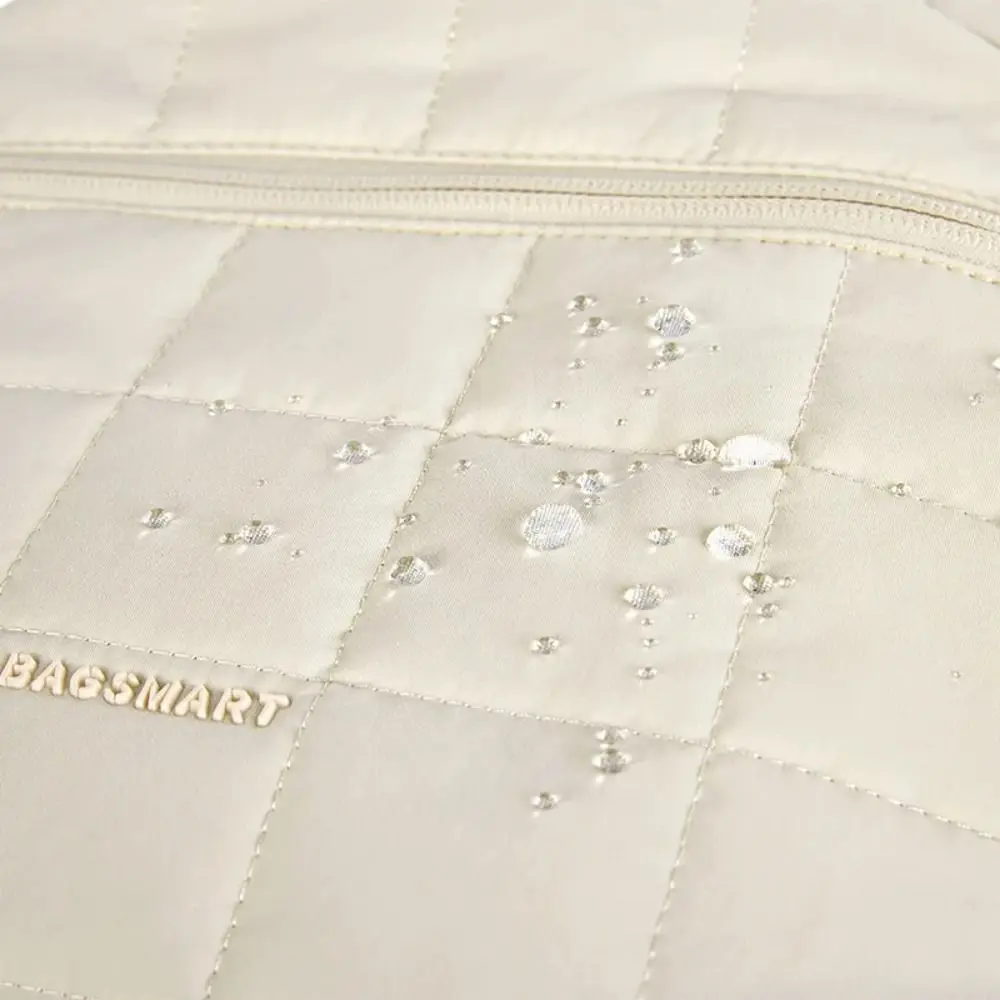 Kreatywny plecak podróżny, pikowany, w kratę, wodoodporny plecak studencki, modny plecak z regulowanymi paskami, torba na ramię z motywem kreskówkowym.