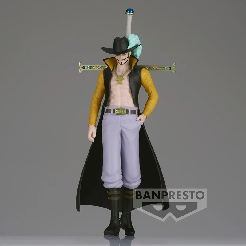 Original Banpresto One Piece The Shukko Dracule Mihawk Anime Action Figure Pvc Model Collectible Toys 16Cm