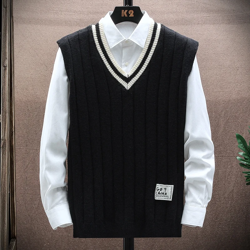 

Spring and Autumn men's V-neck sleeveless wool undershirt comfortable Slim imitation sheep knit sweater solid color plain loose
