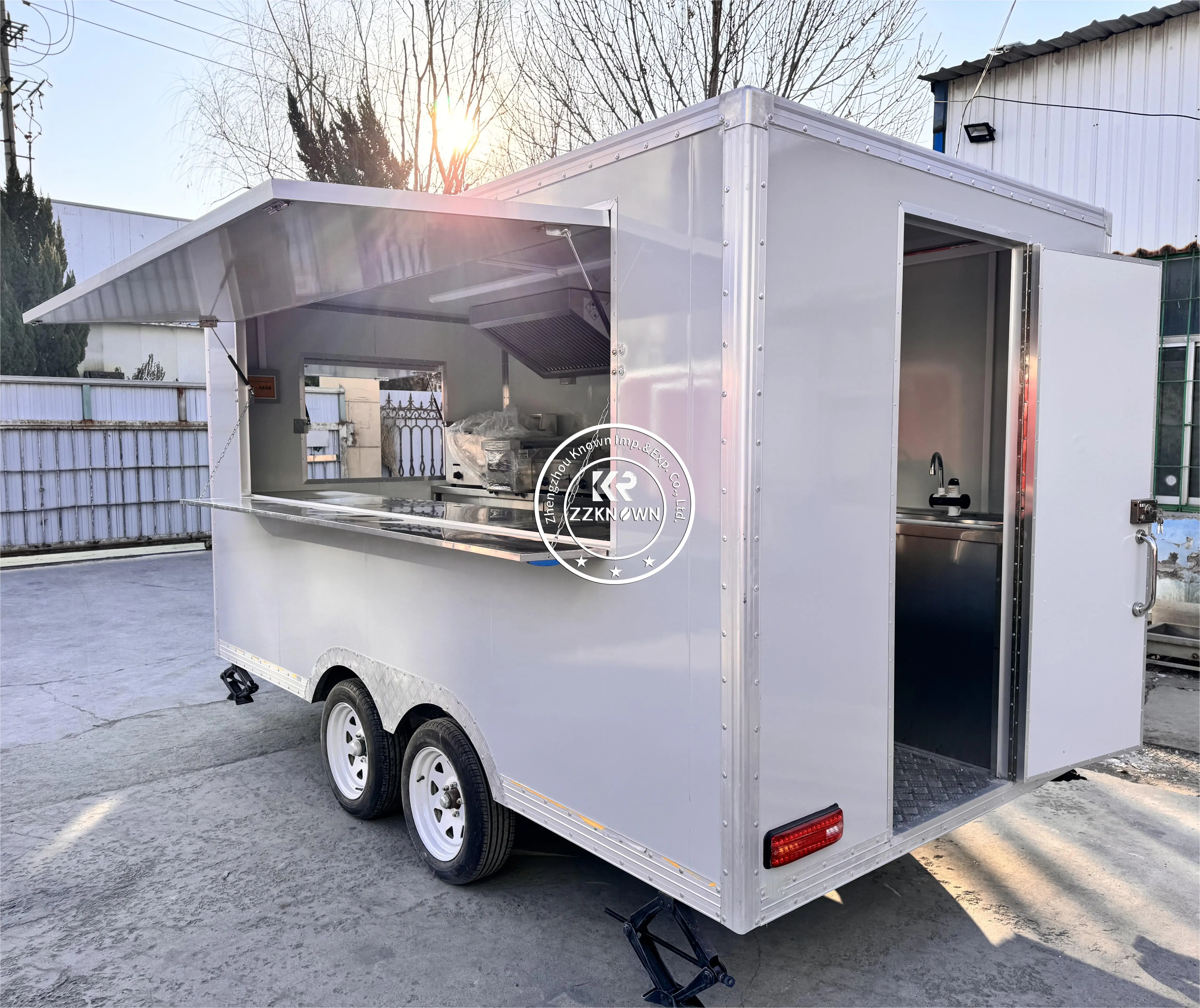 Commercial Mobile Food Truck Mobile Kitchen Full Equipments Snack Pizza Cart Fast Food Trailer