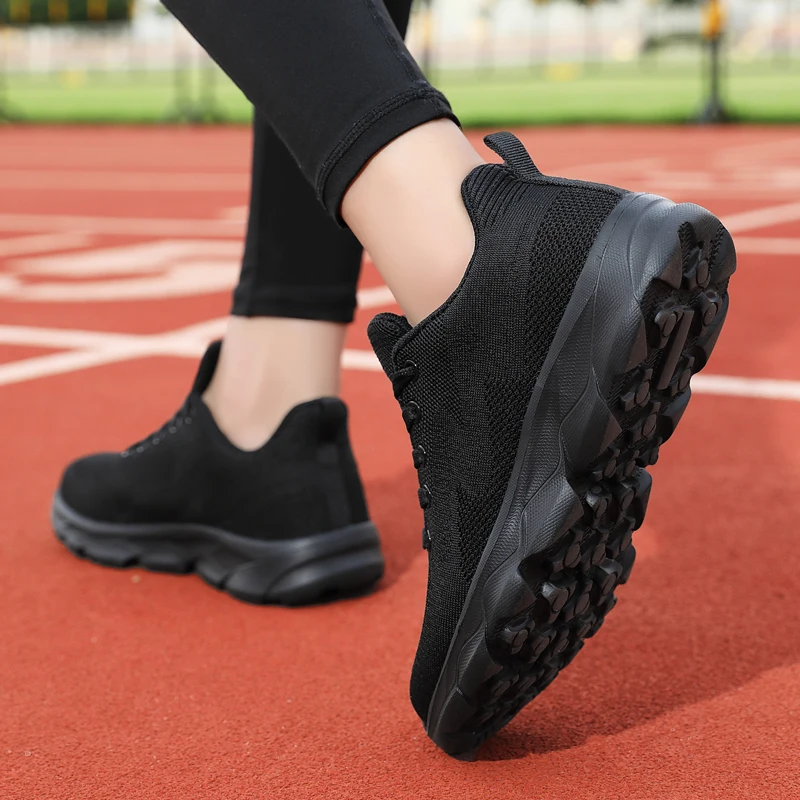 Damskie tenisówki z siatką oddychające buty nowe letnie uniwersalne buty do biegania z miękką podeszwą do biegania praca kobiet buty do podróży na