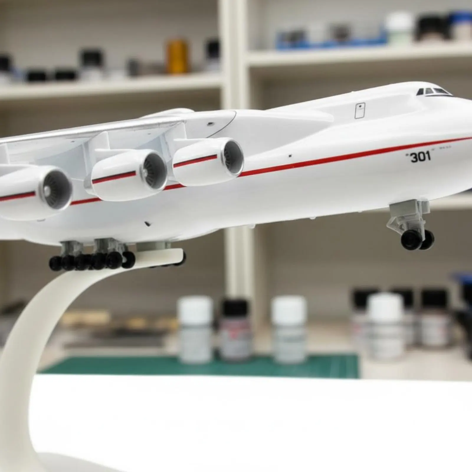 

AN-225 Model Plane Detachable Landing Gear Heavy Transport 225 Model Cargo Aircraft Model Desktop Decoration Decor Sturdy
