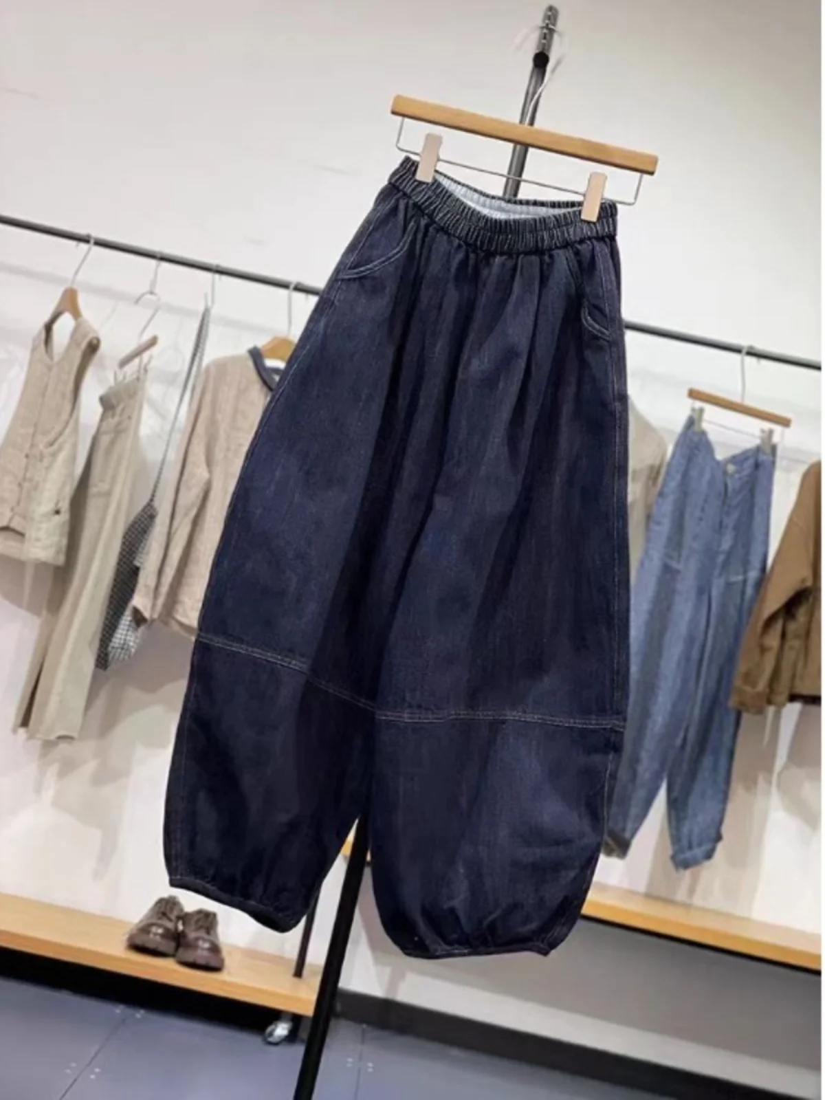 Calças Jeans Plus Size Fenas Primavera Vintage com Patchwork Cintura Elástica Harlan Largas e Ajustadas