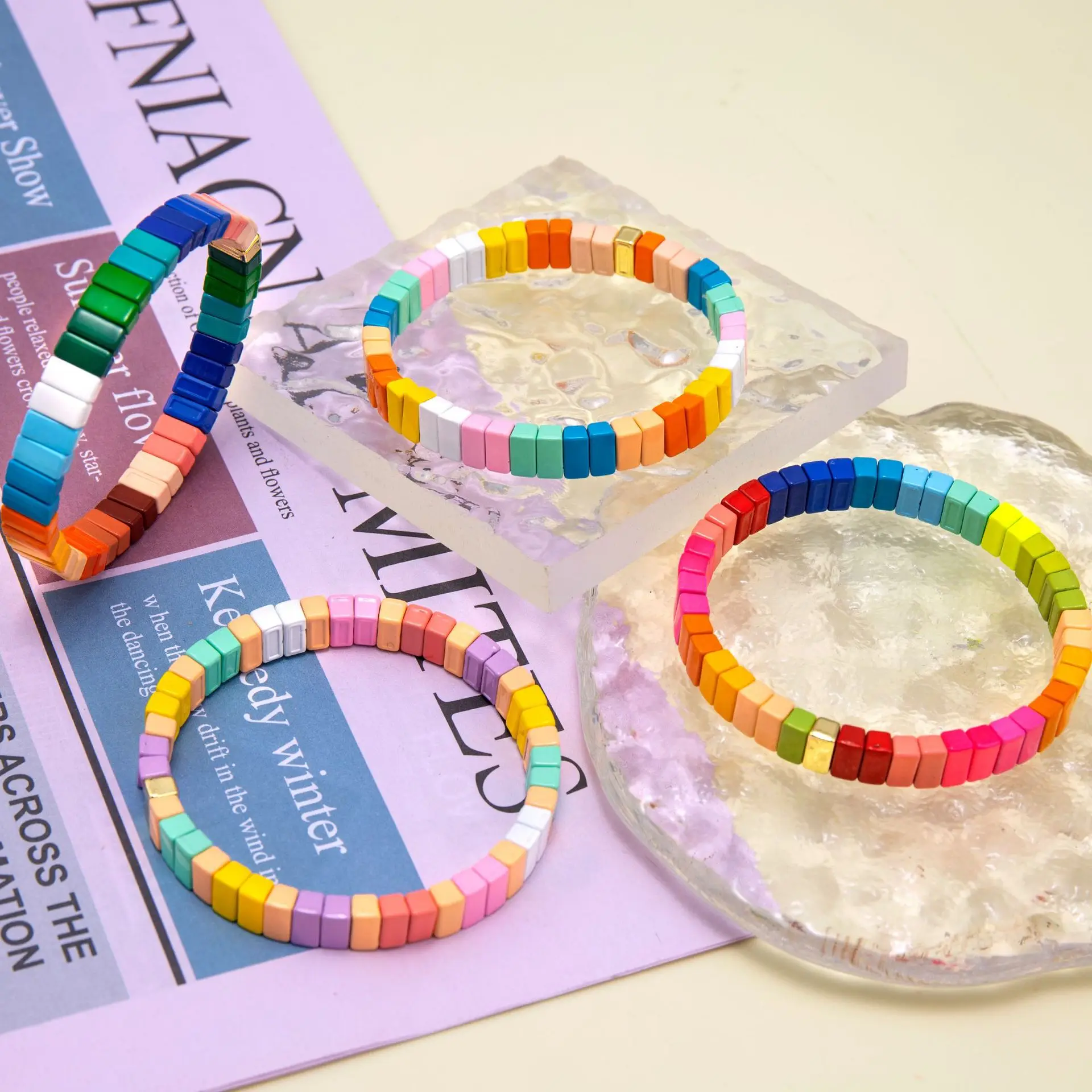 2026 Summer Candy Color Casual Style Enamel Enamel Beaded Custom Stacked Stretch Bracelet Gift Accessories for Women